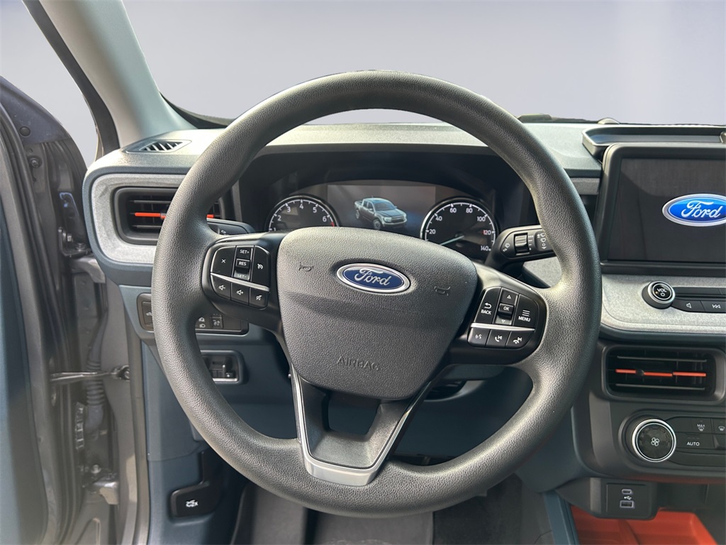 2022 Ford Maverick XLT photo 11