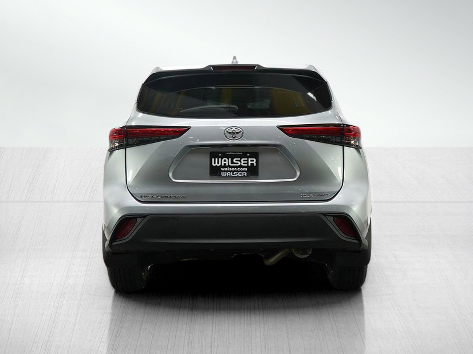 2020 Toyota Highlander XLE photo 4