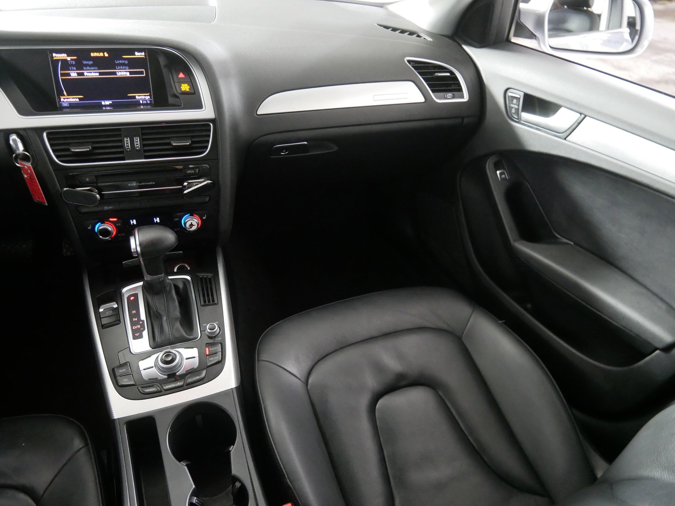 2015 Audi A4 Quattro Premium photo 4