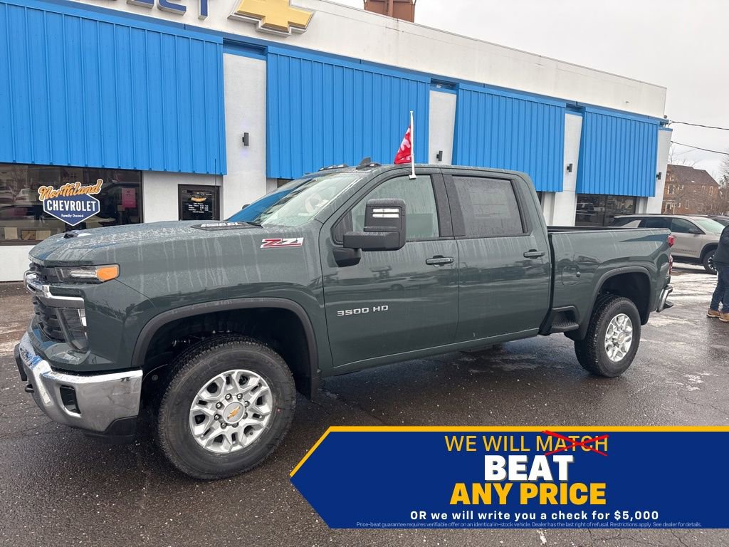 2026 Chevrolet Silverado 3500HD LT's photo