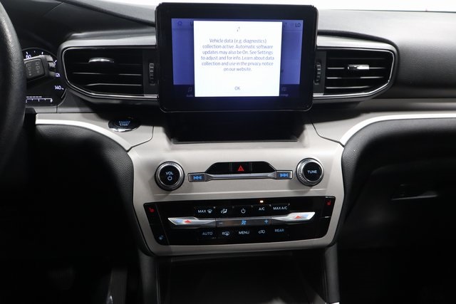 2023 Ford Explorer XLT photo 19