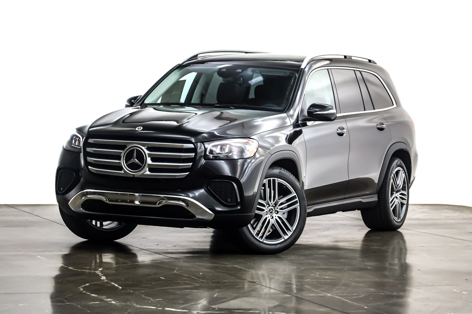 2026 Mercedes-Benz GLS Base's photo