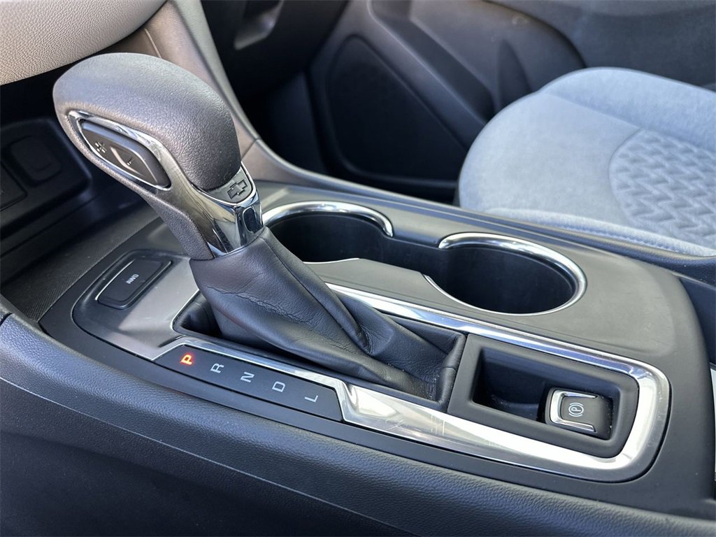 2024 Chevrolet Equinox LT photo 4
