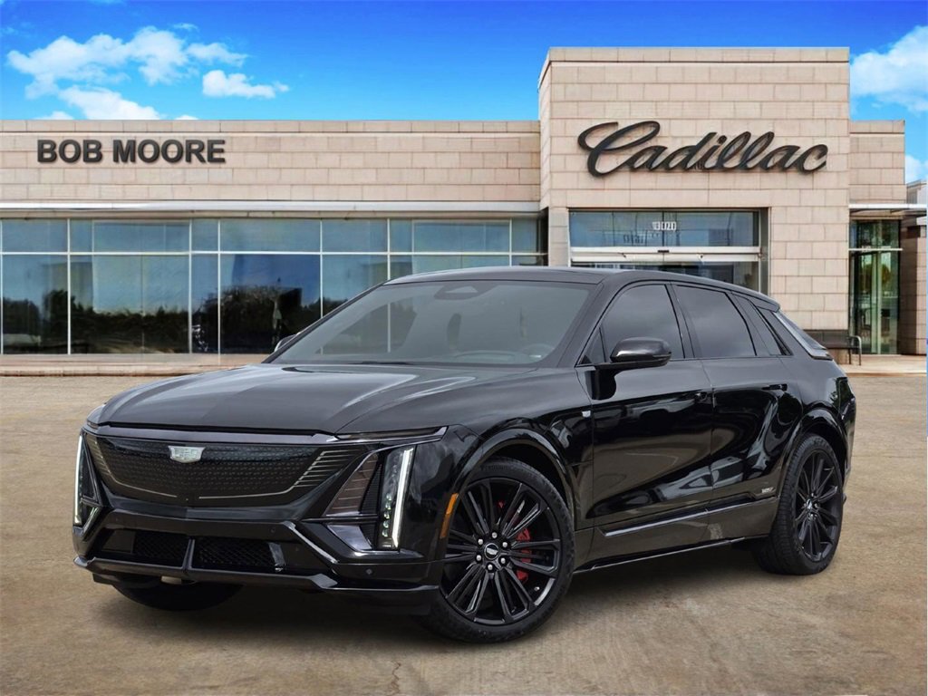 2026 Cadillac LYRIQ V Premium's photo