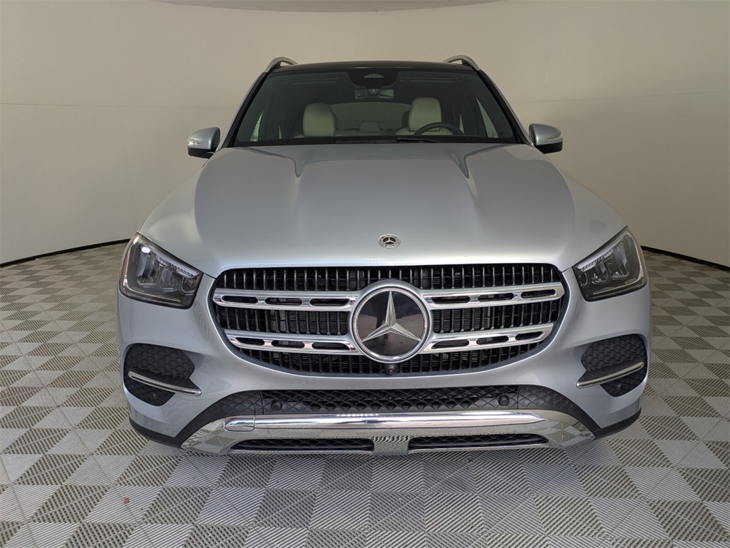 2025 Mercedes Benz GLE 350 4MATIC photo 2