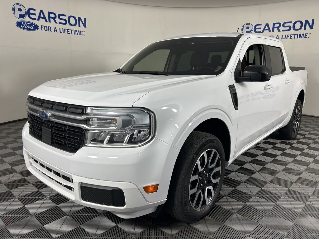 2024 Ford Maverick Lariat's photo