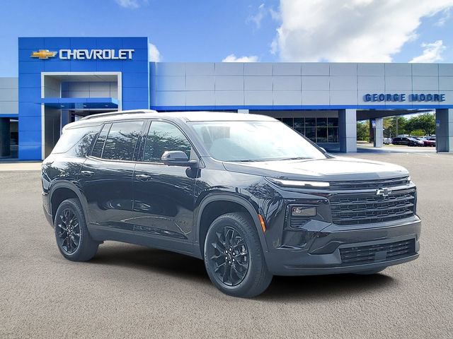 2026 Chevrolet Traverse LT's photo