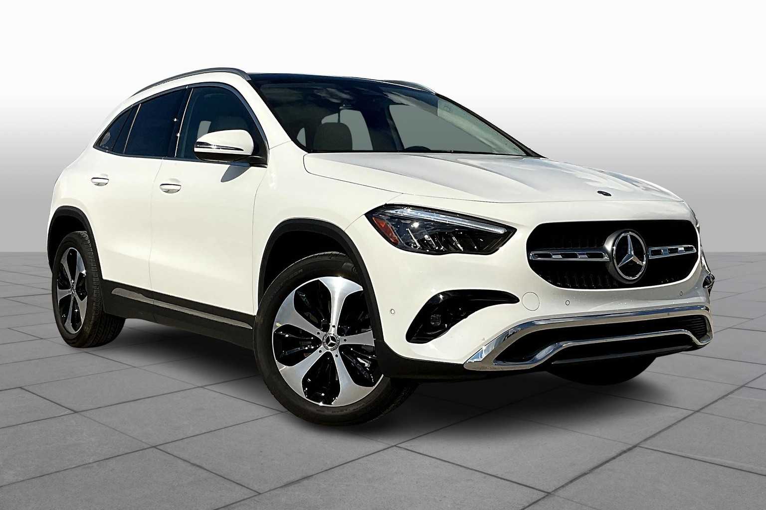 2025 Mercedes Benz GLA 250 photo 2