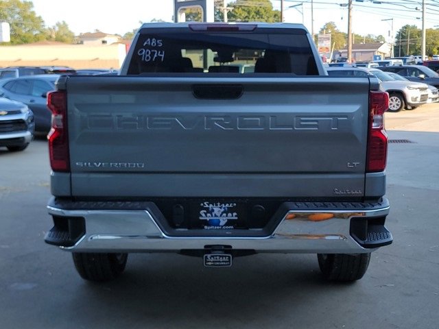2026 Chevrolet Silverado 1500 LT photo 4