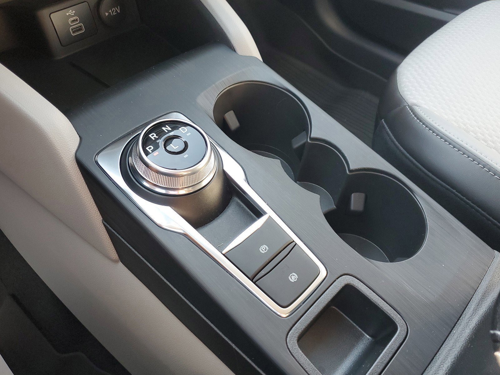 2024 Ford Escape Plug-In Hybrid photo 22