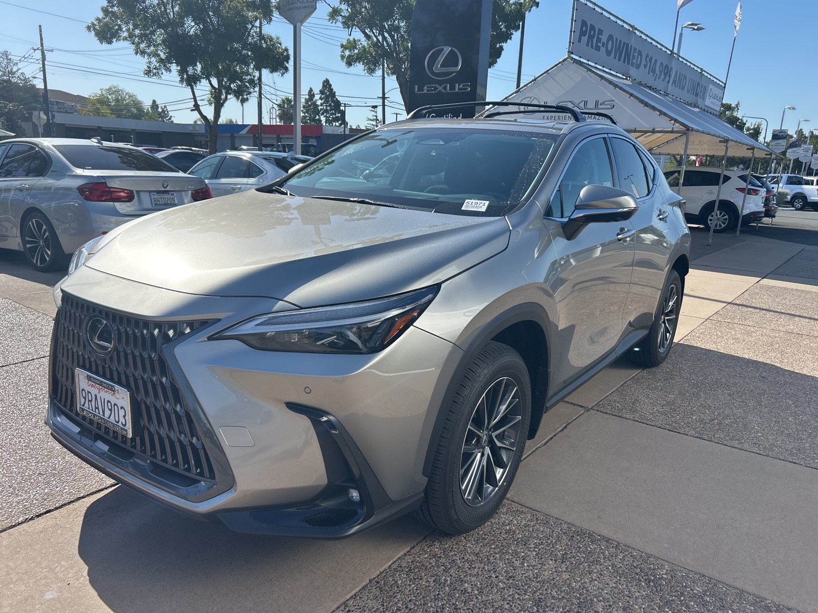 2025 Lexus NX 350h Premium photo 3
