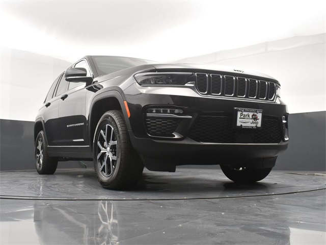 2025 Jeep Grand Cherokee Limited photo 19