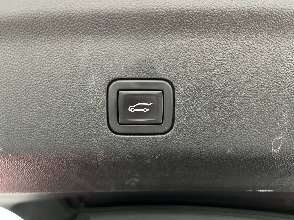 2023 Chevrolet Tahoe LT photo 36