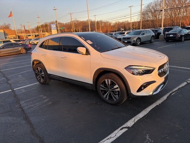 2024 Mercedes-Benz GLA GLA250's photo
