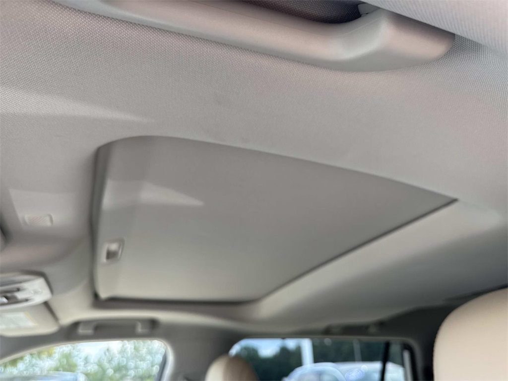 2021 Toyota Highlander Hybrid Limited photo 20