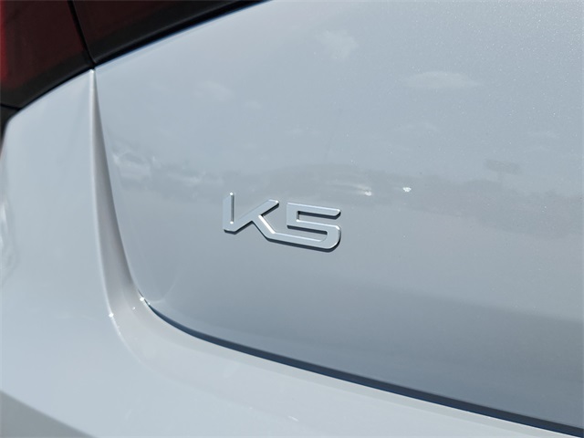 2026 Kia K5 GT photo 5