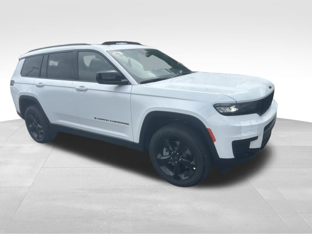 2025 Jeep Grand Cherokee Altitude X photo 20
