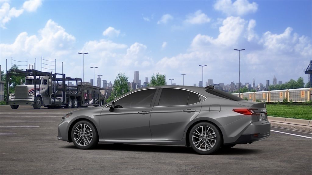 2026 Toyota Camry XLE photo 4