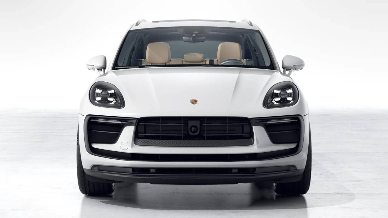 2026 Porsche Macan S photo 9