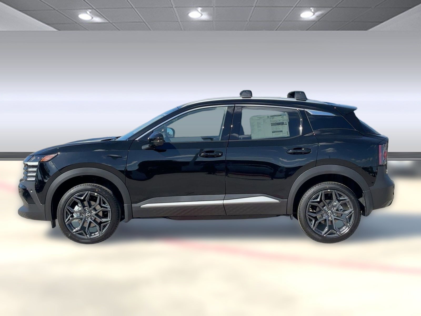 2026 Nissan Kicks SR photo 2