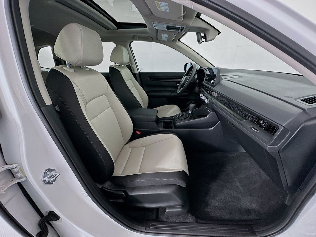 2025 Honda CR-V EX photo 24