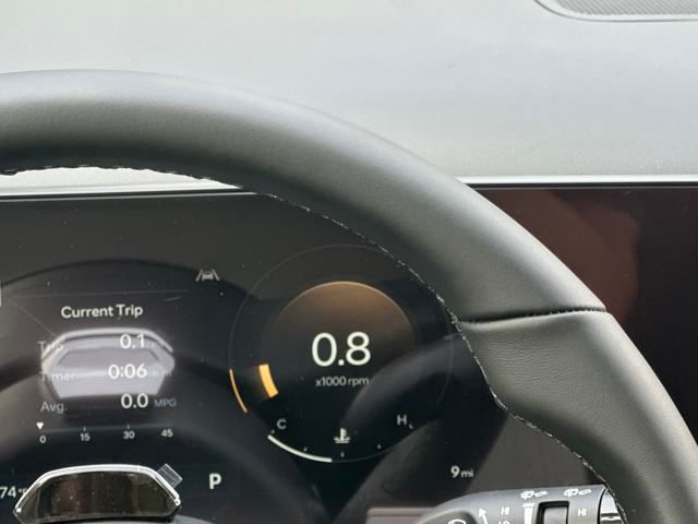 2025 Hyundai Tucson SEL Convenience photo 17