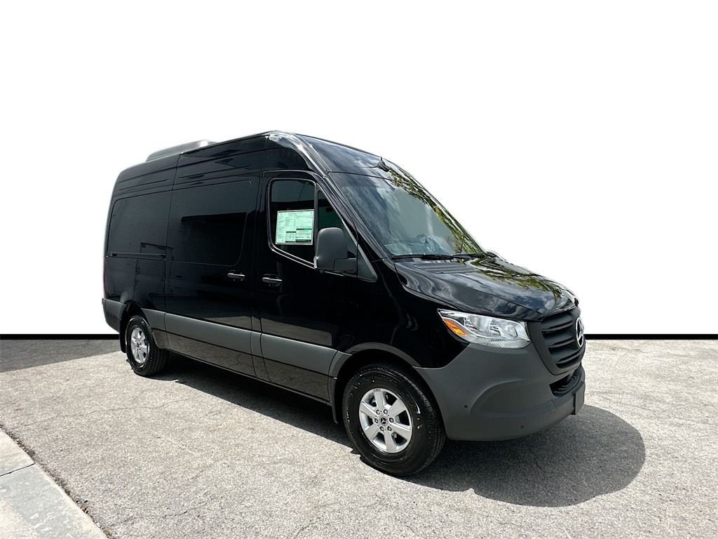 2025 Mercedes-Benz Sprinter Passenger Van Base's photo