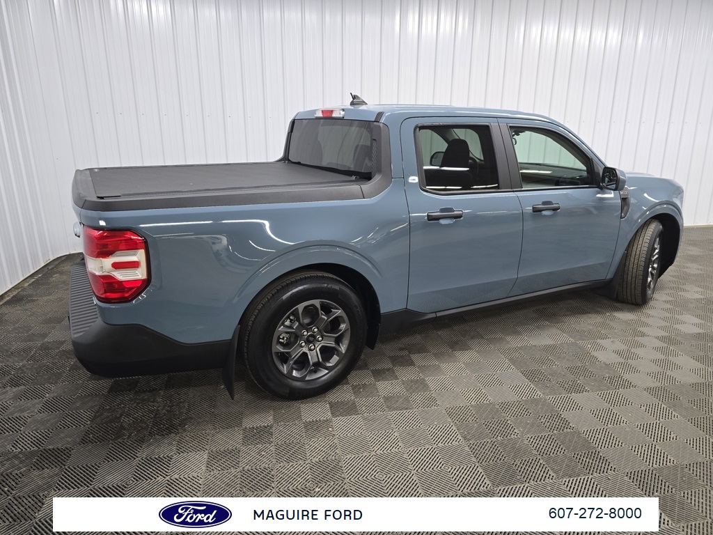 2023 Ford Maverick XLT photo 3