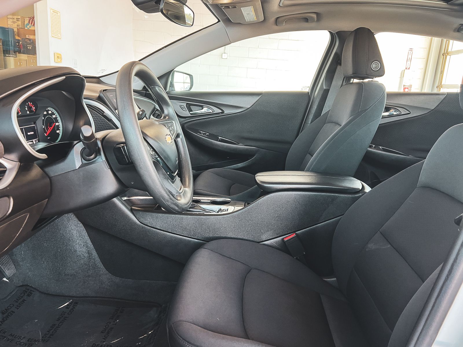 2023 Chevrolet Malibu 1LT photo 23