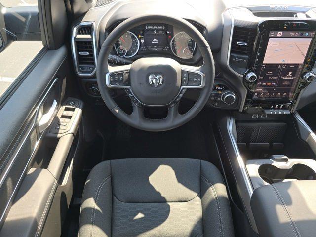2025 Ram 1500 Big Horn photo 3