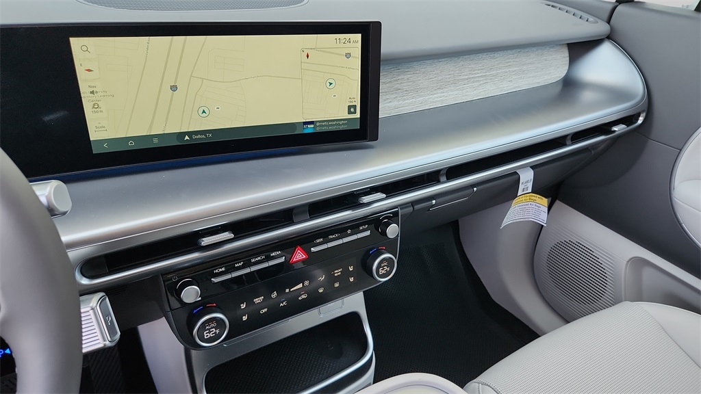 2026 Hyundai Ioniq SEL photo 30