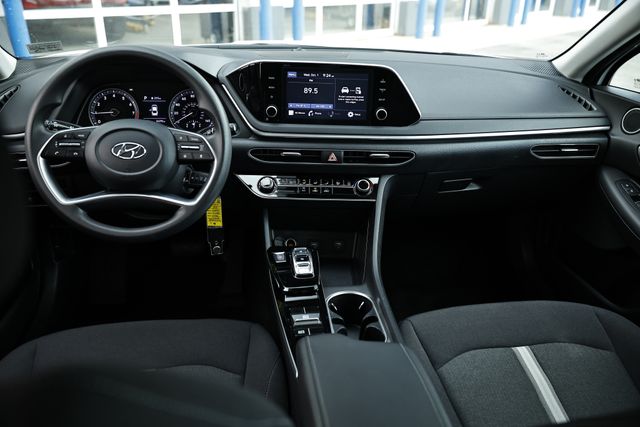2023 Hyundai Sonata SE photo 24