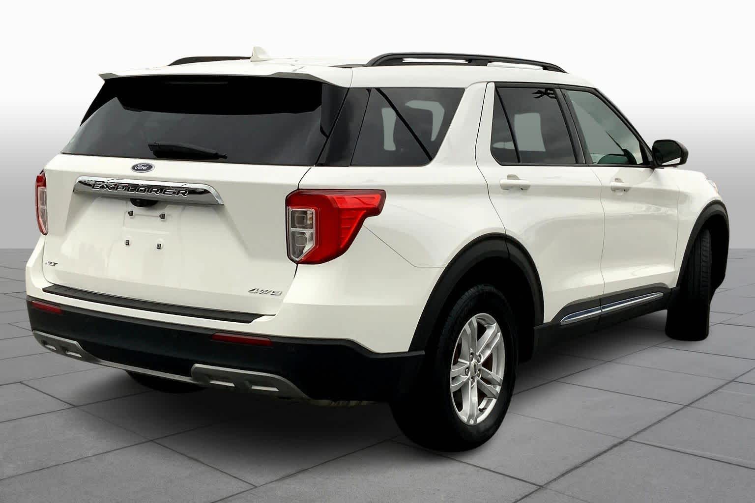 2022 Ford Explorer XLT photo 4