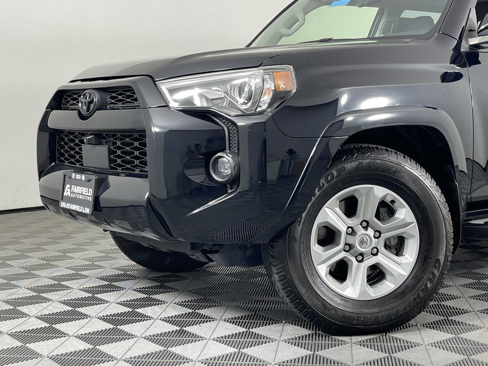 2023 Toyota 4Runner SR5 Premium 2WD photo 4