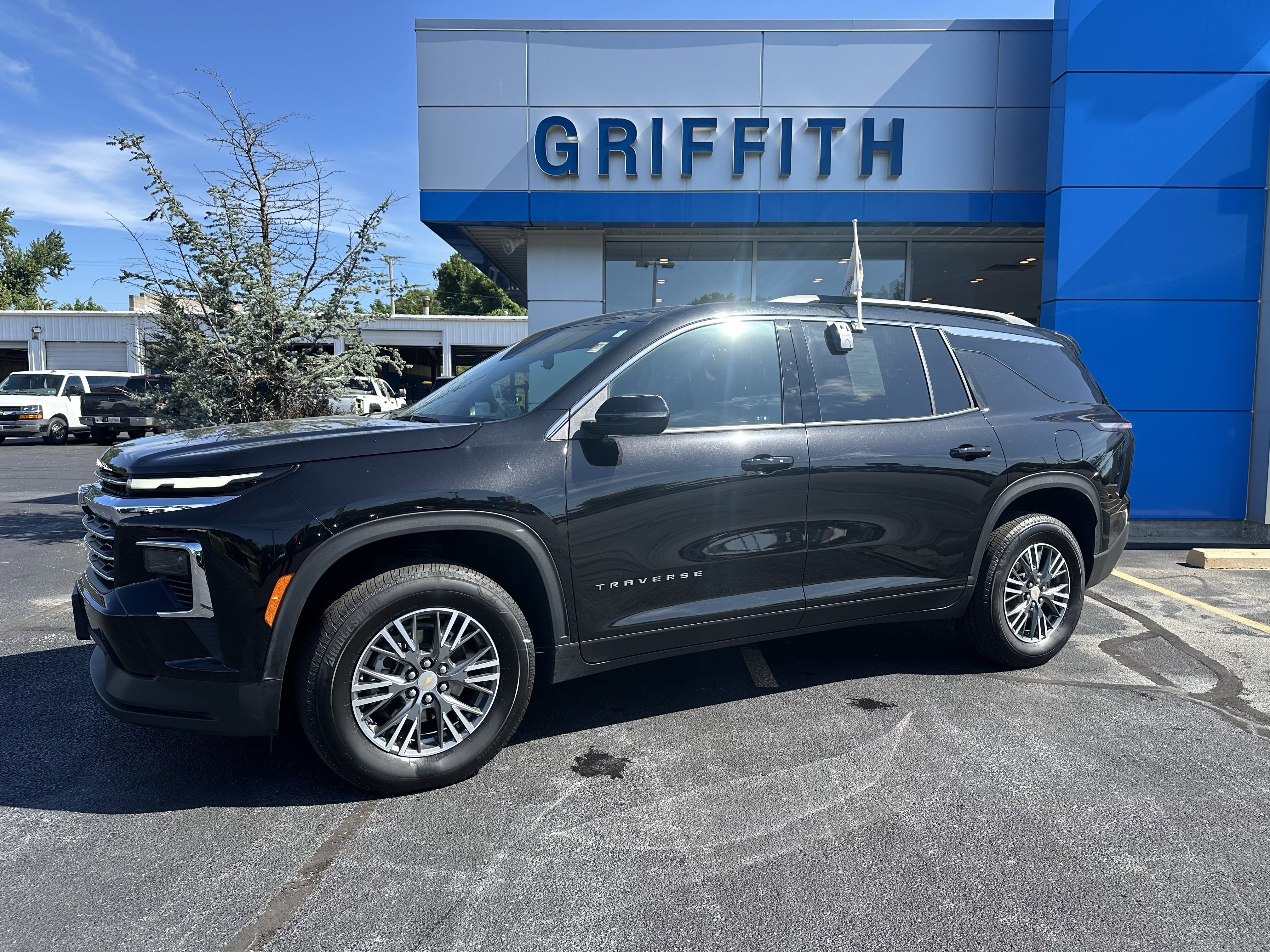 Used 2025 Mosaic Black Metallic Chevrolet LT image 1