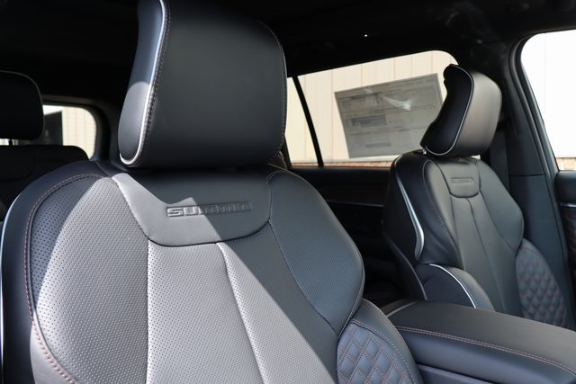 2025 Jeep Grand Cherokee L Summit photo 53