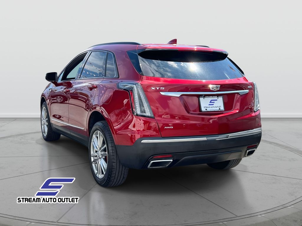 2022 Cadillac XT5 Sport photo 4