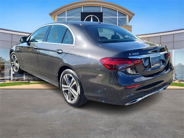 2023 Mercedes Benz E 350 4MATIC photo 4