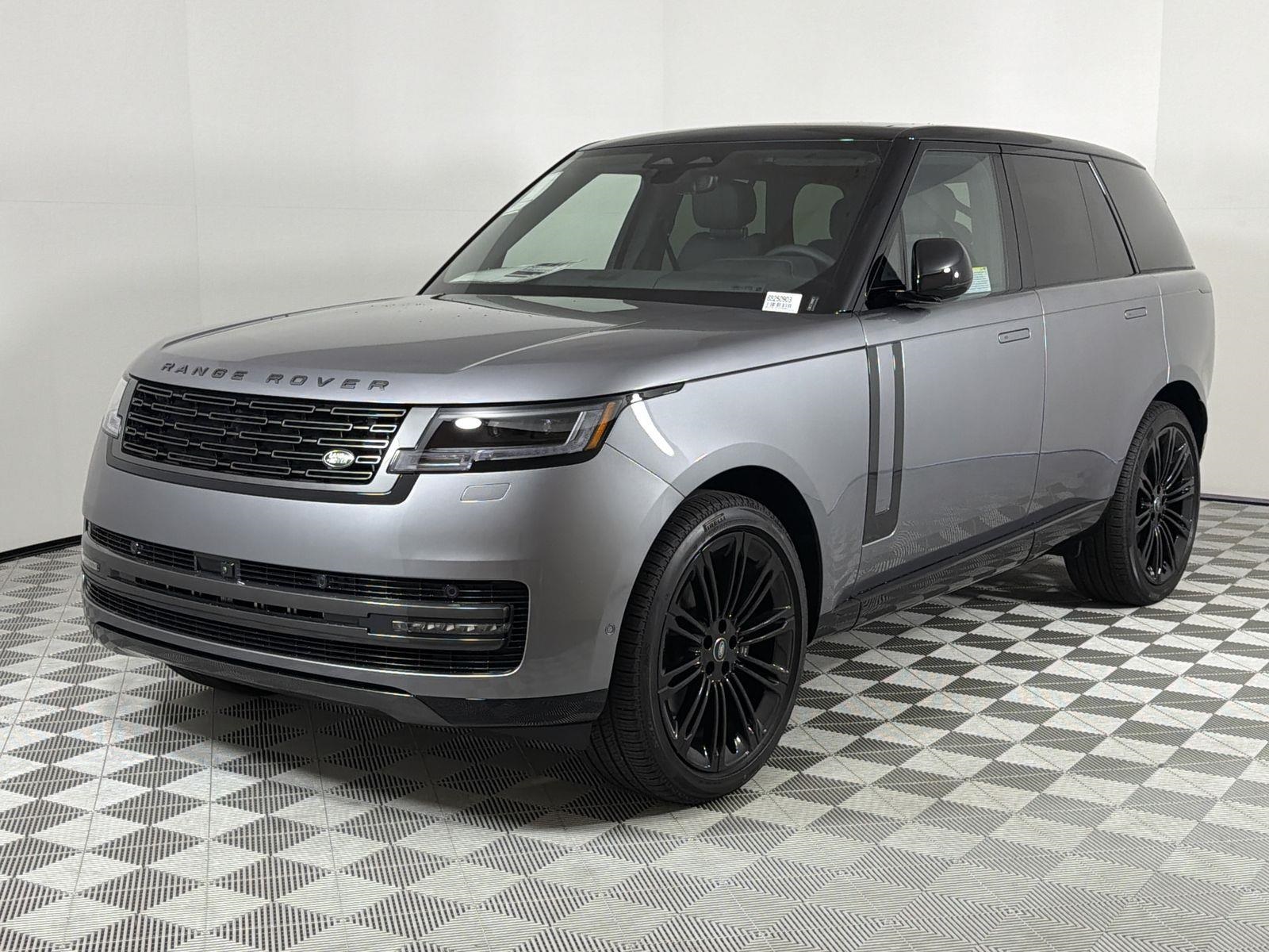 2025 Land Rover Range Rover SE's photo