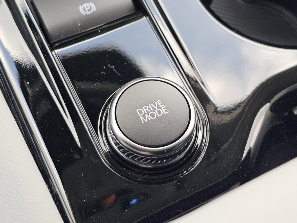 2026 Ford Explorer Platinum photo 3