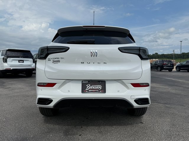 2026 Buick Encore GX Avenir photo 11