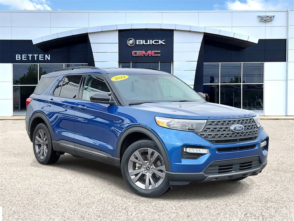 2022 Ford Explorer XLT's photo