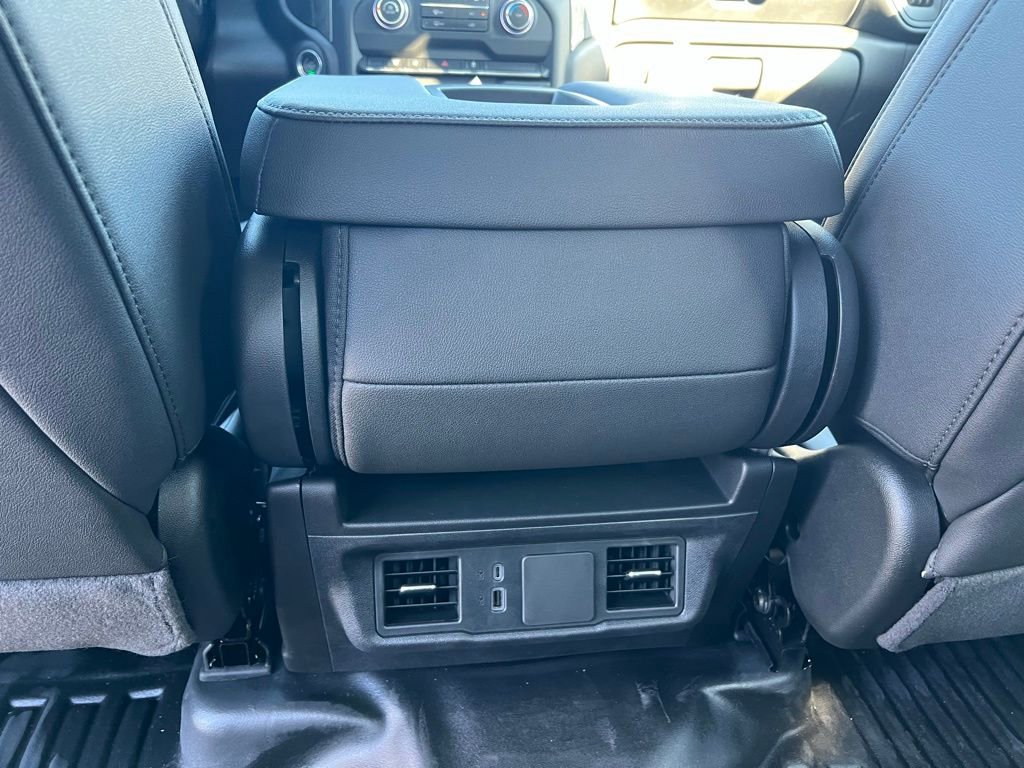 2024 Chevrolet Silverado 2500HD photo 16