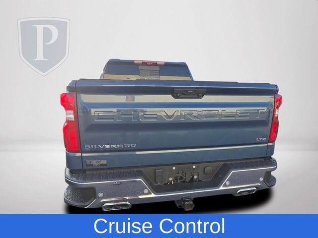 2024 Chevrolet Silverado 1500 LTZ photo 3