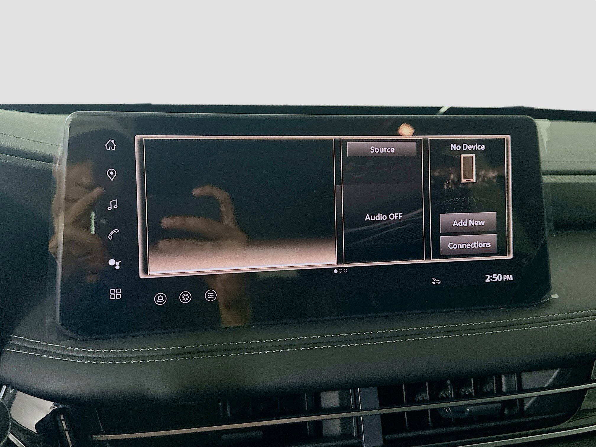 2026 Infiniti QX60 Luxe photo 8
