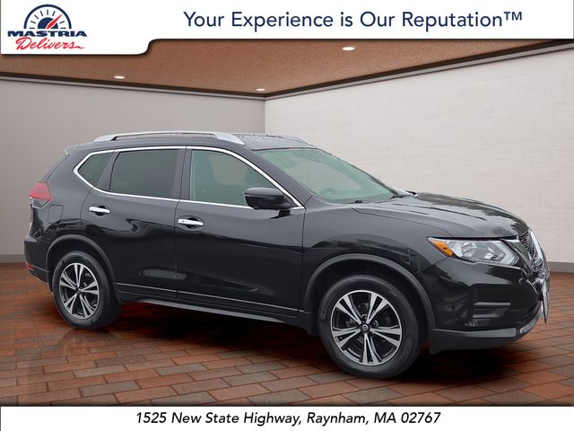 2019 Nissan Rogue SV's photo