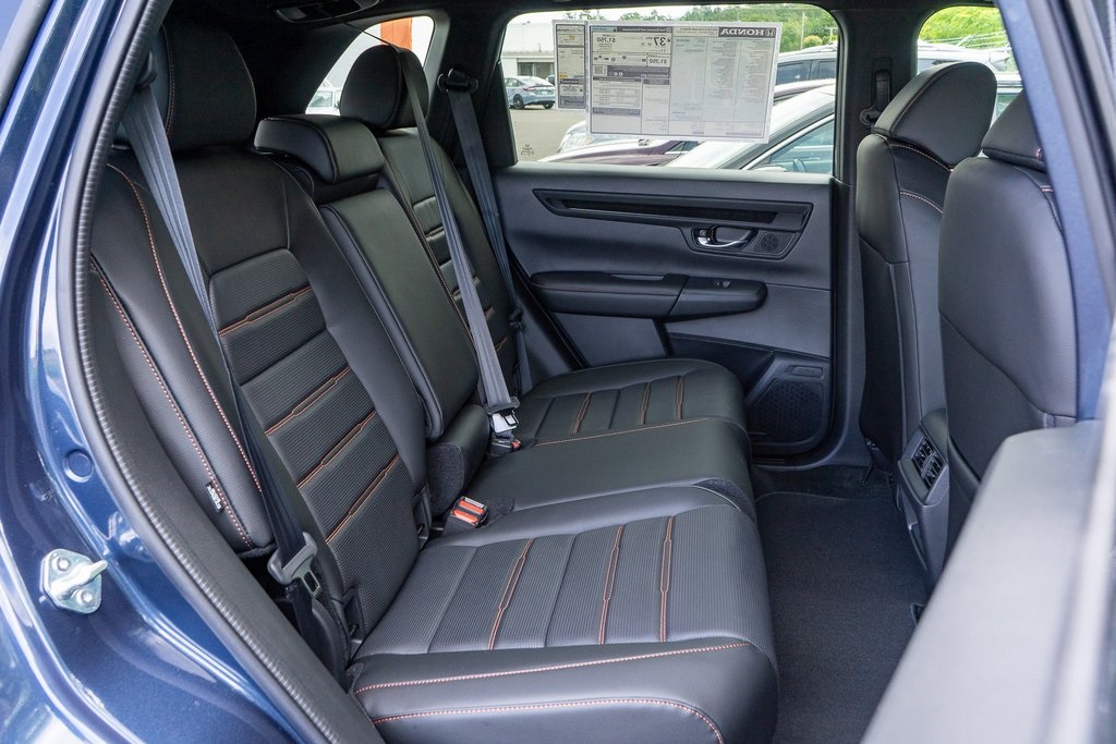 2026 Honda CR-V Hybrid Sport-L photo 10