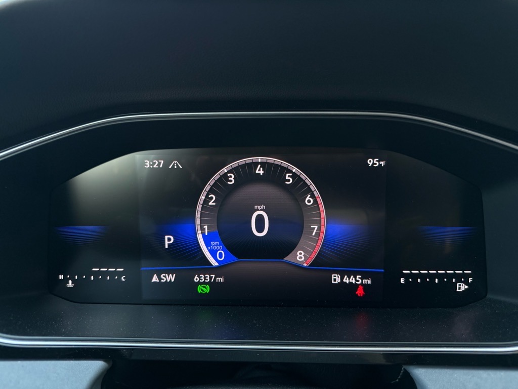 2025 Volkswagen Jetta SE photo 16