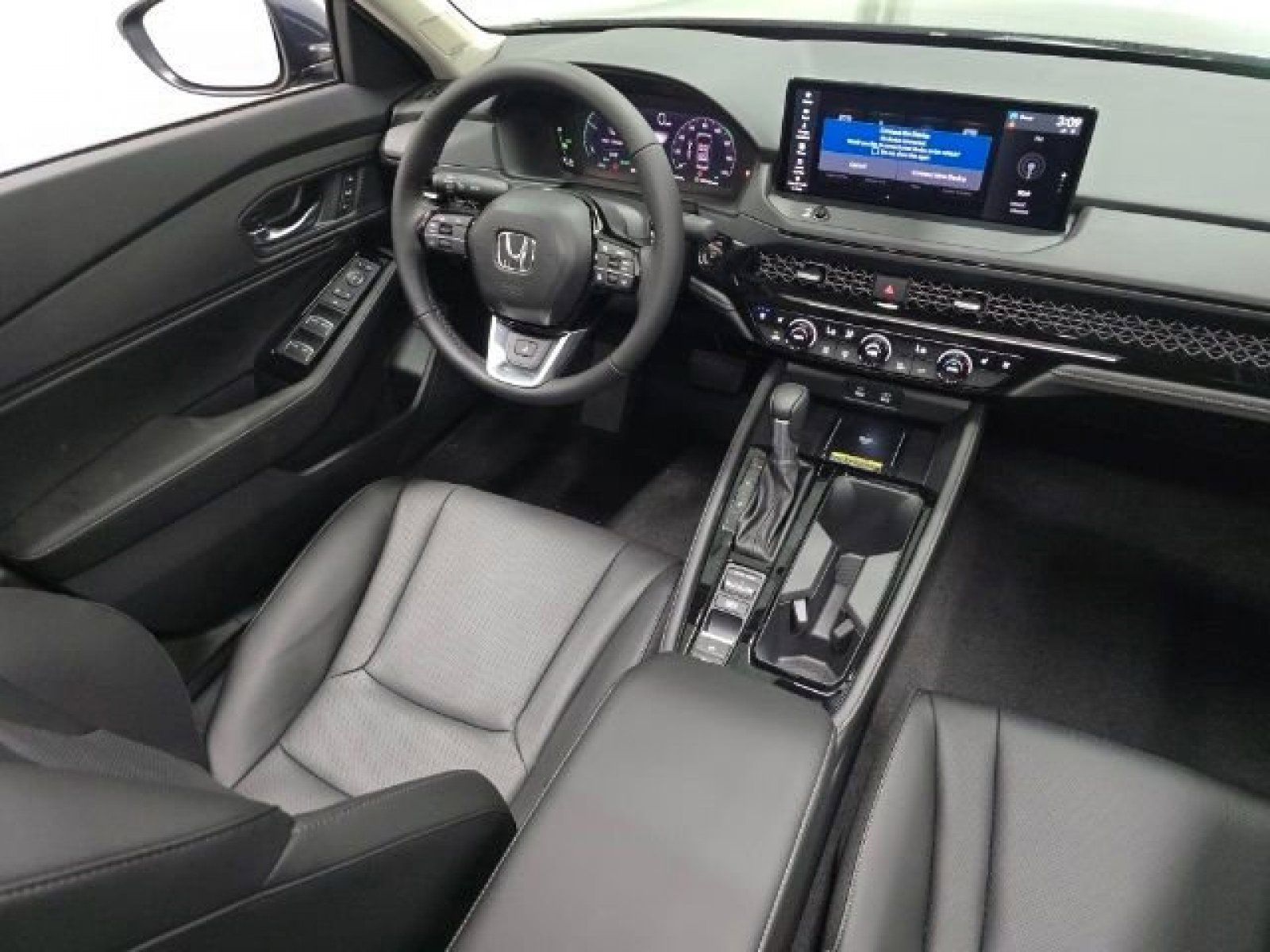2025 Honda Accord Hybrid Touring photo 28