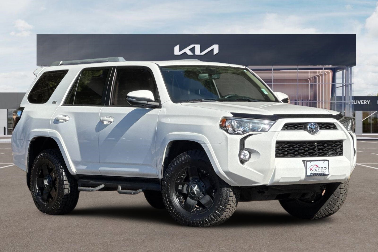 2018 Toyota 4Runner SR5 Premium Limited TRD Pro photo 2